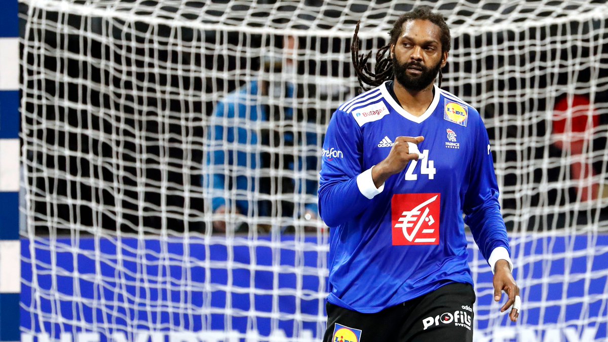 FRAHandball's tweet photo. Force à @PardinWesley ✊ 🇫🇷

Reviens nous plus fort ! 💪 

#BleuetFier https://t.co/wxqyaU6ZD8