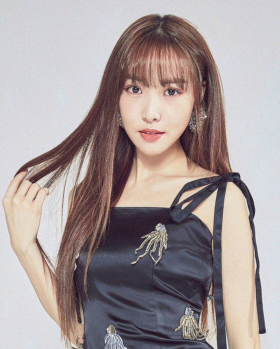 Koukyou_Zen's tweet photo. La cantante #kpop/ #YUJU del grupo @GFRDofficial nos presenta #Falling / #FALLINGFORYUJUOST / como OST del dorama #RunOn https://t.co/zWQD8pQ8Zp https://t.co/zoW3N59jbv