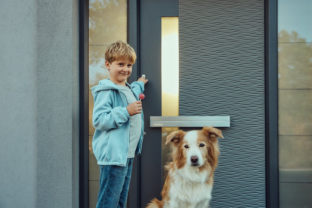 PirnarG's tweet image. An #entrance #door is an extremely important element of your #home because it delimits your personal space from the outside, ensuring privacy in your home and offering protection from cold, heat, and uninvited visitors. ⁠
⁠
📧 verkauf@pirnar.de⁠
💻 pirnar.de