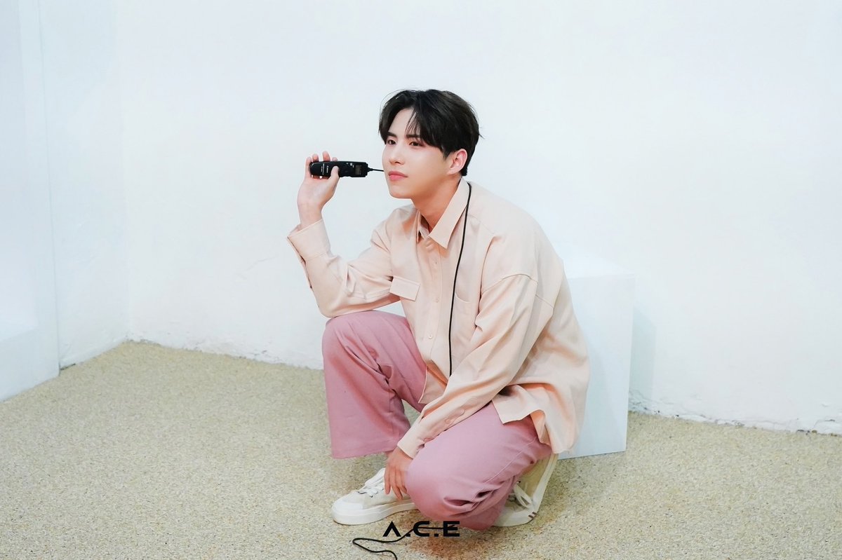 sehyoongallery's tweet photo. https://t.co/UGePrjOzUF