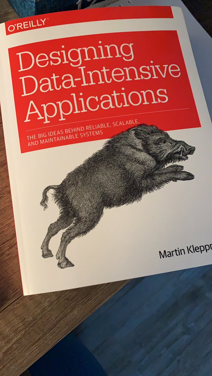 My new book just arrived yesterday - and I am wondering how the hell are <a href="/OReillyMedia/">O'Reilly Media</a> choosing their animals? If anyone has a clue. #Engineering @decathlondev