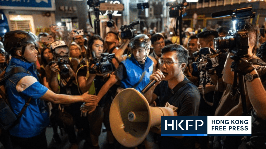 Hong Kong court upholds ex-democratic lawmaker’s assault conviction for using loudspeaker near police officer 

hongkongfp.com/2021/01/20/hon… @loktinau #hongkong