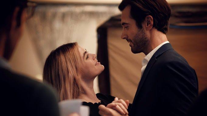 ksdileep1's tweet photo. Just watched A Nice Girl Like You movie and I loved it.

@lucyhale nailed it as Lucy Nell and everyone did a great job.

@brothersriedell
@AynGailey

@LeoGulaptis @MindyCohn @adhirkalyan @MsJackieCruz @TheSt_Friedrich @leahmckendrick @SkyeMarshall #JinaPanebianco https://t.co/gPVZPVm4t6