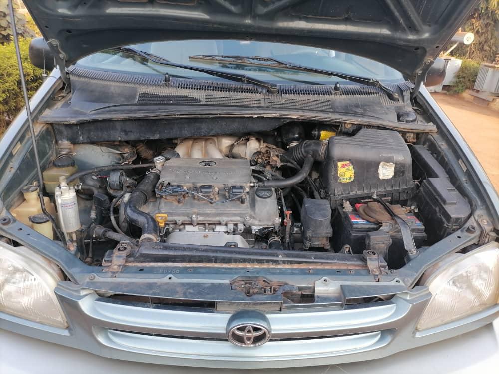 Delazor's tweet image. Super Clean Toyota Sienna 
1999 Model 
Grade A
Working Perfectly 
Very Sound and Cool Engine 
Very Sharp Automatic Gear 
Very Cold AC Chilling 
Very Neat Interior and Exterior 
Durable Fabric Interior 
Nothing to Fix 
Nothing to Repair 
Buy and Travel anywhere 
Located in Ibadan