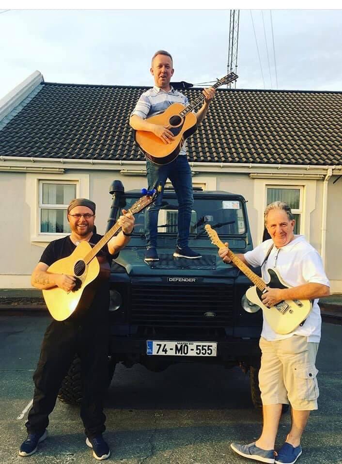 MondayNightSessions (@mondaynightsess) on Twitter photo #HappyBirthday <a href="/paulmcdevitts/">Paul Mc Devitt</a> the Big 60 and looking well on it. Have a great day with family. #HappyBirthday <a href="/paulmcdevitts/">Paul Mc Devitt</a> the Big 60 and looking well on it. Have a great day with family.