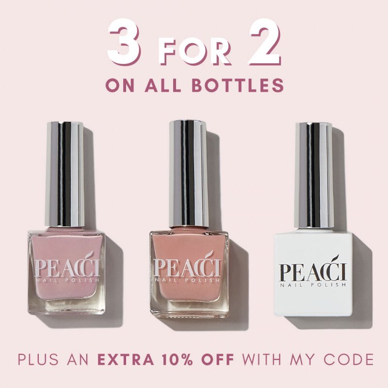 Beautylicious05's tweet photo. 3 for 2 on all bottles plus a further 10% off with my code KELLY92 #homemanicure #peacci #gelnails #nails https://t.co/krZqxkLSn9