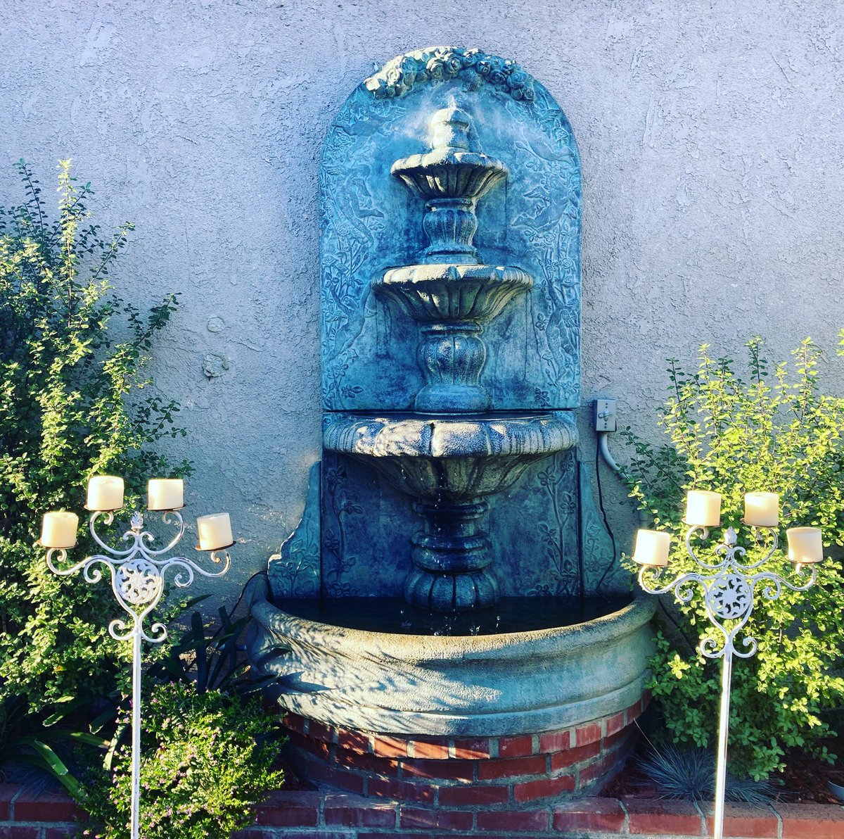 adelafuente1's tweet image. #morningsunlight #fountain