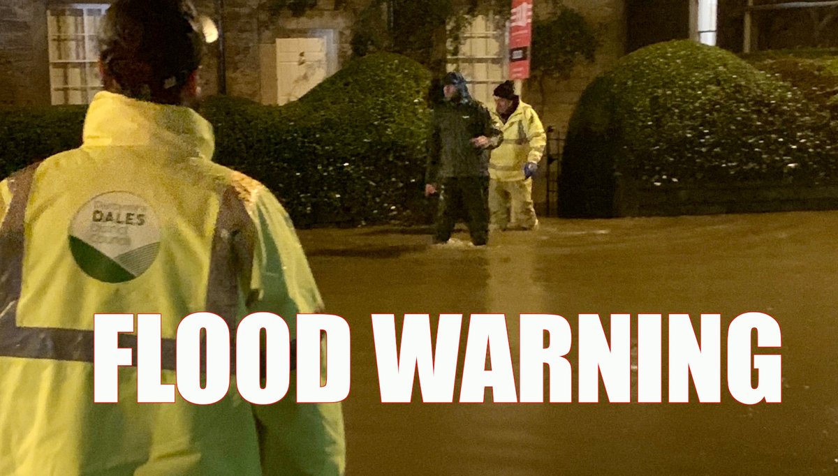 derbyshiredales's tweet photo. 3 **FLOOD WARNINGS* now in our area at #LittonMill #Bakewell and #Ashford in the Water. Read more and take action  #floodaware

👉   https://t.co/SHUb8P1Yqc https://t.co/TiwgCPl5Za