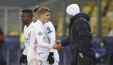 هل أوديجار مُحق في طلب الرحيل عن ريال مدريد؟

نعم (ريتويت) 🔁

لا (لايك) ❤️