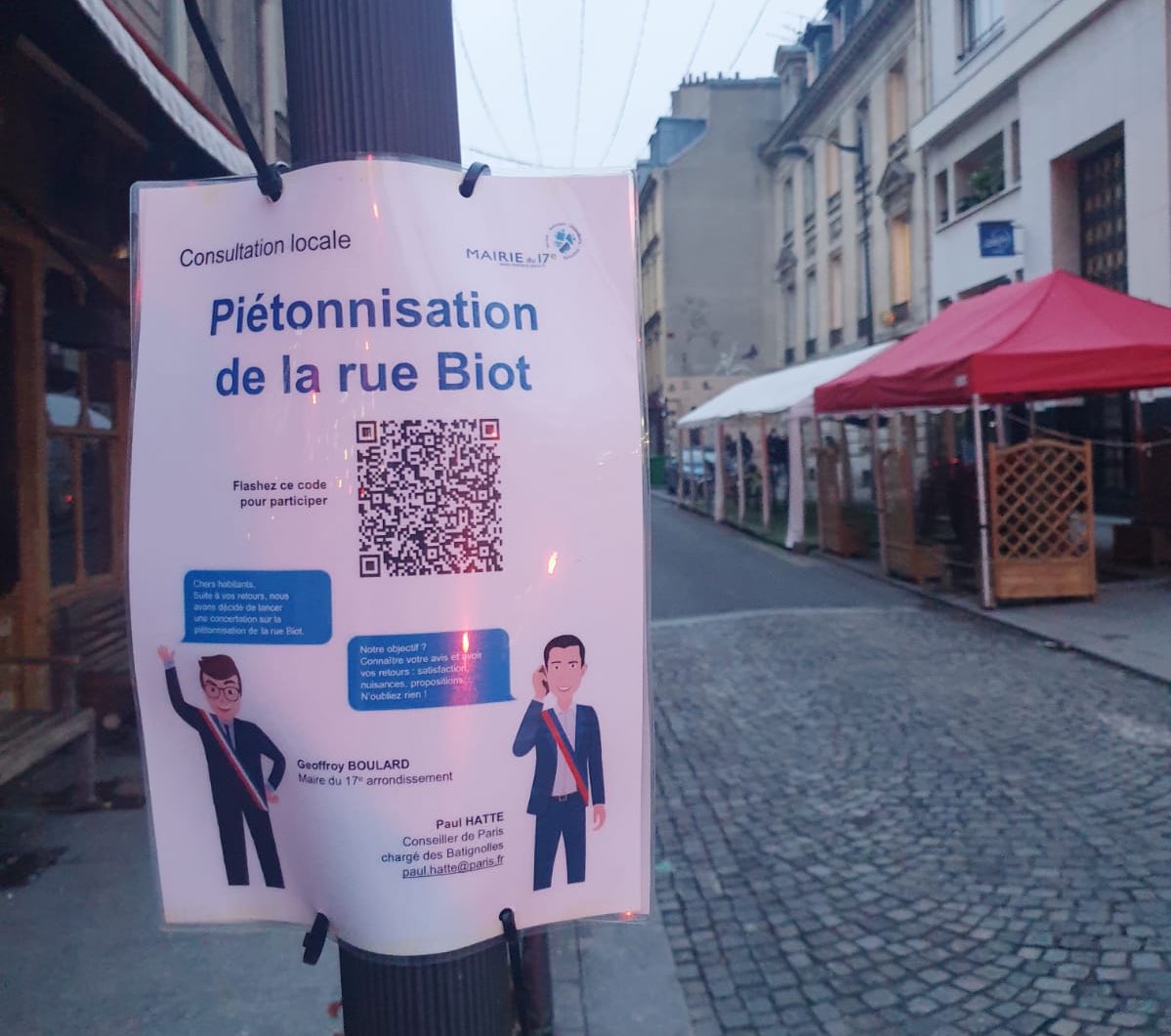 Paul_Hatte's tweet photo. 📢 Depuis ce matin, retrouvez notre consultation lancée avec @geoffroyboulard sur la pertinence de laisser piétonne la rue Biot. Une initiative de démocratie participative innovante et directement intégrée à l’espace public pour quelques jours. https://t.co/1saVEN3PnG @Mairie17 https://t.co/JN52xIw3CC