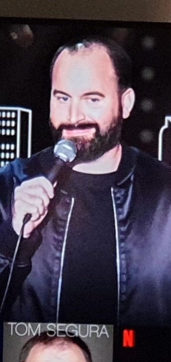 DankStormy's tweet photo. ....who the actual fuck is this?! https://t.co/271snvSoj9