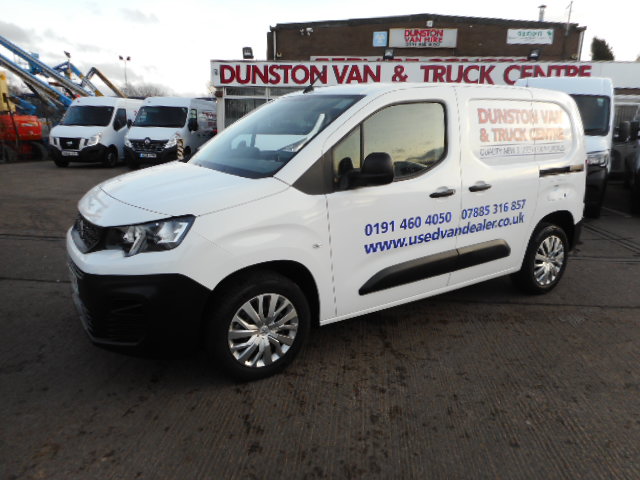 dunston van and truck sales