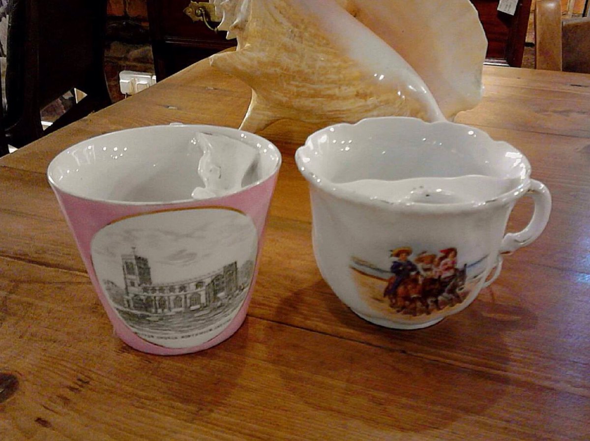 #vintagefishplatter #ceramicfishplate #vintagetrios #vintagechina #cupsandsaucers #moustachemugs #moustachecups #vintagegifts #eversleybarnantiques 
facebook.com/Eversley-Barn-…