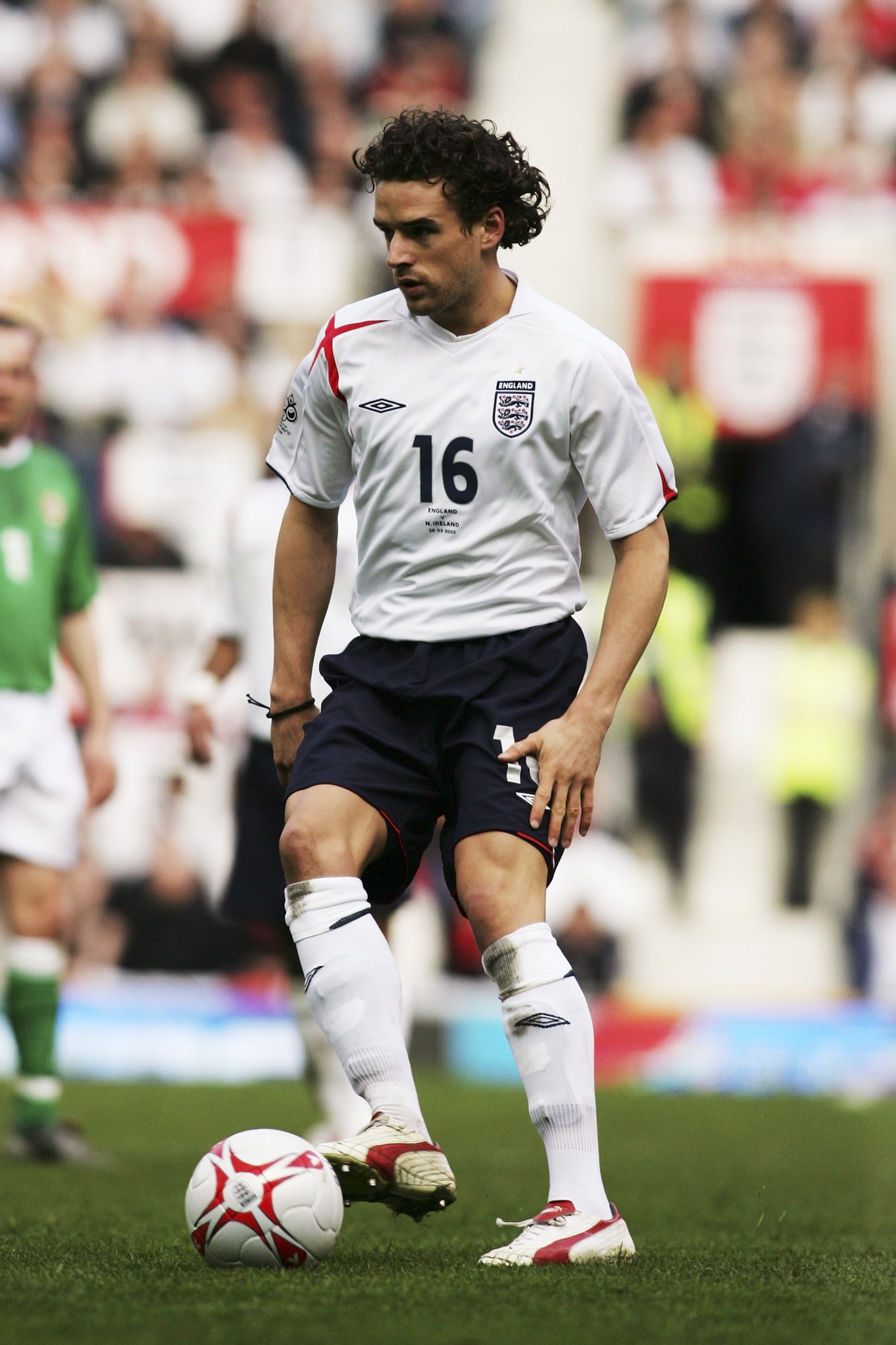  ingat mantan.... 4 0 today        Happy birthday, Owen Hargreaves  
