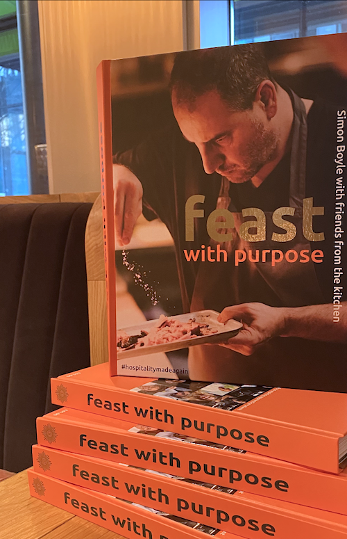 LDNBridgeCity's tweet photo. Sale klaxon! Until the end of Jan, @BeyondBrigade's #FeastWithPurpose cookbook is £20 off. Packed with unique recipes by #Michelin-starred chefs and the #socialenterprise's own apprentices, all proceeds go back into the foundation. https://t.co/Anu2klbRNl https://t.co/WE11zqaKar