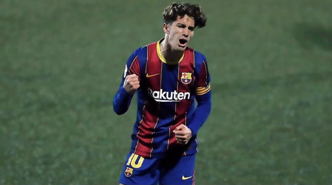 albert_roge's tweet photo. ⚠️🔵🔴 Álex Collado sube a entrenar por primera vez con el primer equipo. Koeman lo ha llamado para preparar el partido de Copa en Cornellà. Merecido, se lo ha ganado #fcblive https://t.co/XobCwLwNNW