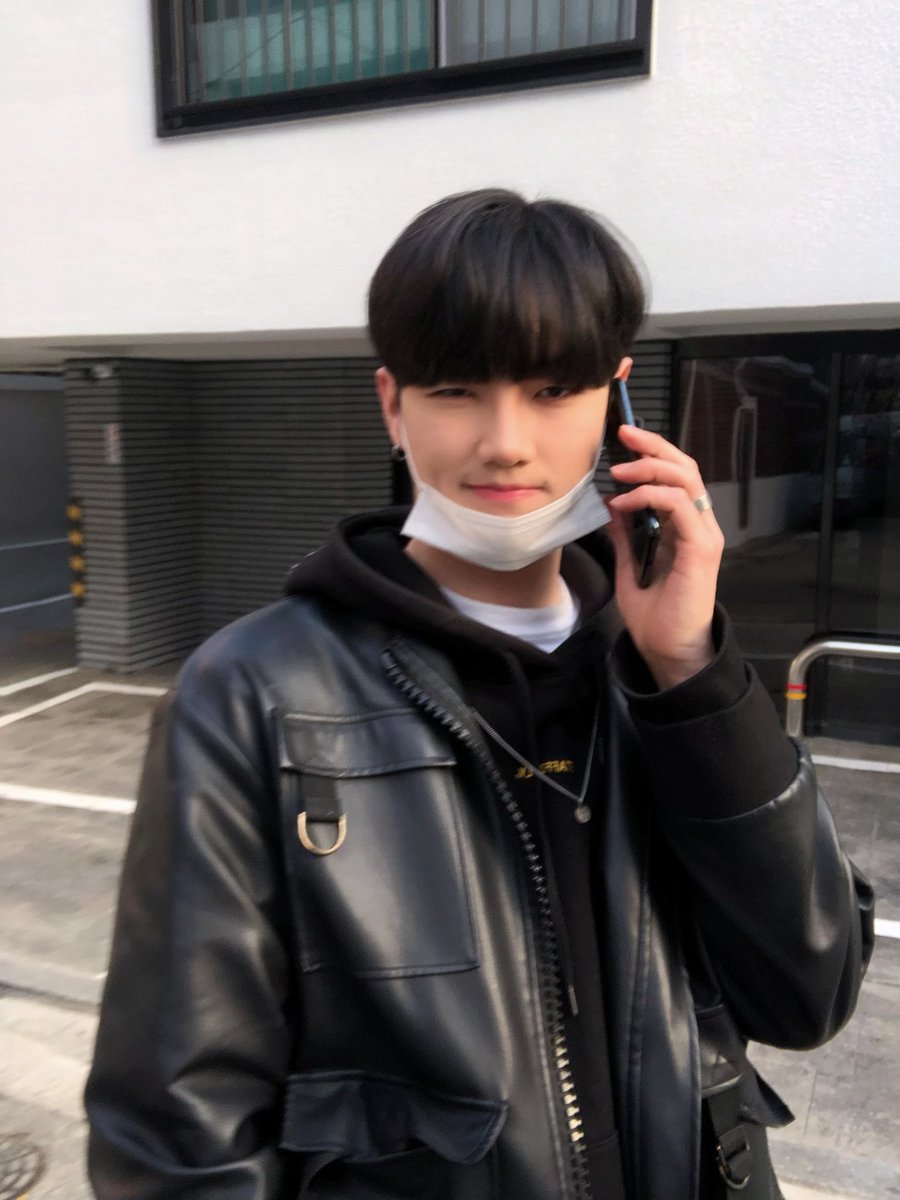saebomohc's tweet photo. 오늘도 다들 고생많았어요!🙏🏻
저도 덕분에 잘마무리했습니다!💪🏻
조만간 다시 만나요!🙋🏻‍♂️ 봄나잇 https://t.co/oaz2efnfbM