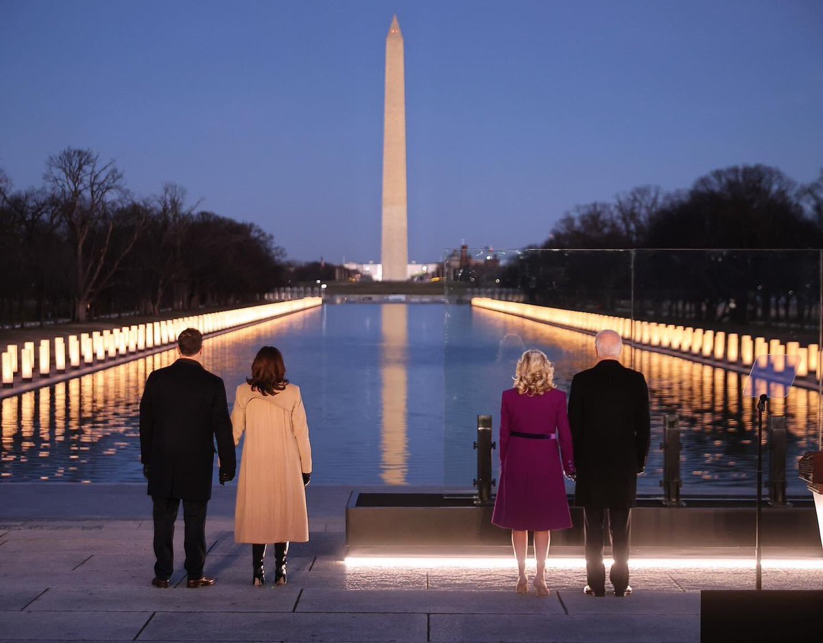 kimjwhitehead's tweet photo. Build bridges not walls 🇺🇸 today is a historic moment and hopefully a new kind of politics
#inaugerationday #president #joebiden #kamalaharris #fourlongyears https://t.co/Dim5C1dtWL