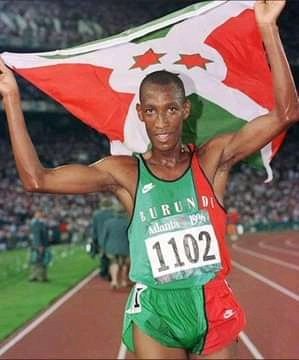 1. Le @MinEACJSCBdi félicite le Champion Olympique, Venuste NIYONGABO, pour sa nomination en tant que membre du Comité Exécutif de l' Association Mondiale des Olympiens #CIO, ce mardi le 19 janvier 2021.Nous lui sauhaitons pleins succès.