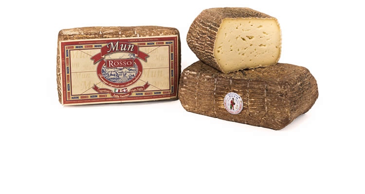 La Toma Mun è un formaggio a pasta semimorbida, a media maturazione. Il suo sapore è dolce, gradevole e delicato.
Nella famiglia Rosso quattro generazioni si sono tramandate la memoria storica della tradizione casearia delle valli alpine biellesi.

alimentum.it