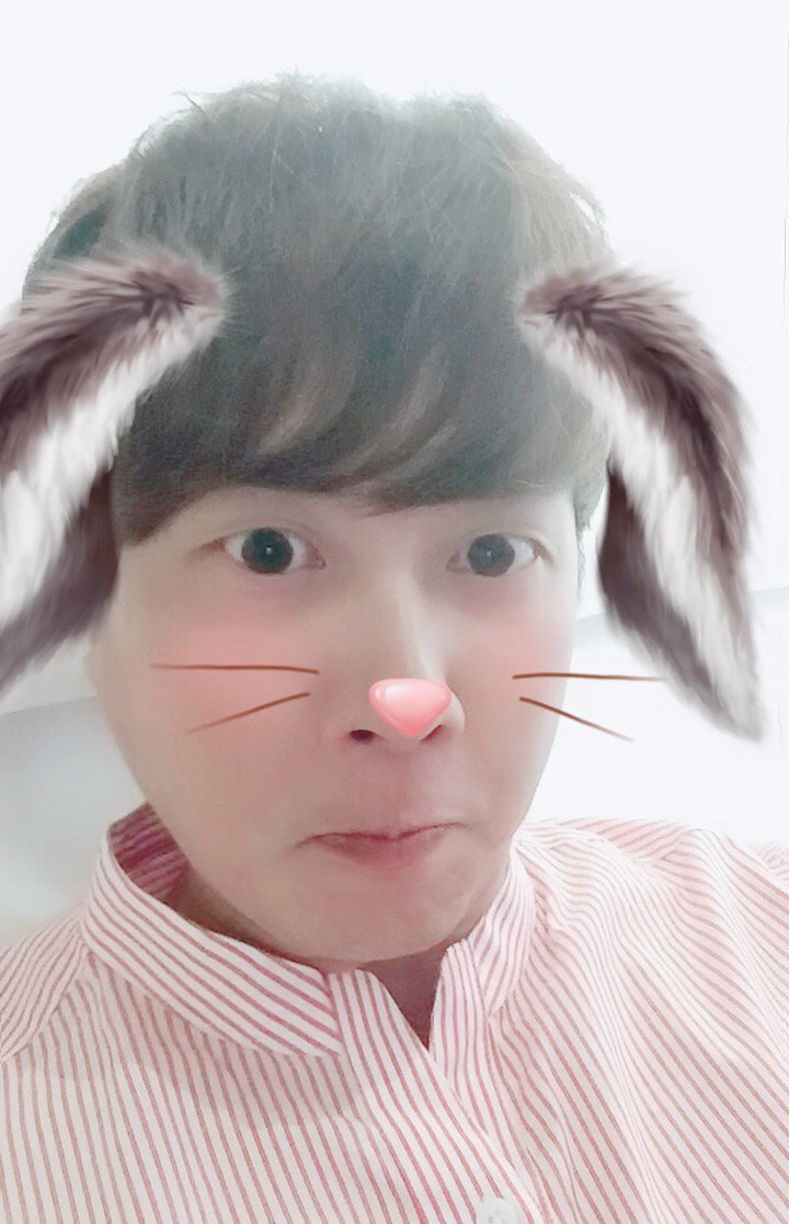 HAPPY BIRTHDAY TO ANDY ♥️♥️
1981.01.21 ~ 2021.01.21 🍰
Love you 0121 times 🥳