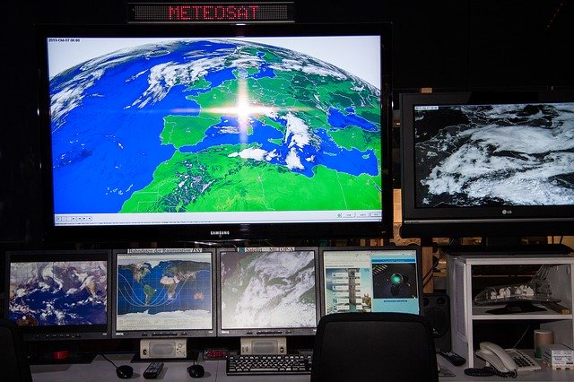 TheWeatherEgg's tweet photo. How Reliable Are Weather Forecasts?
 
#weather #forecast #weatherforecast #climatechange #satellites https://t.co/4auA0cbvSC https://t.co/mBlSjmbtG5