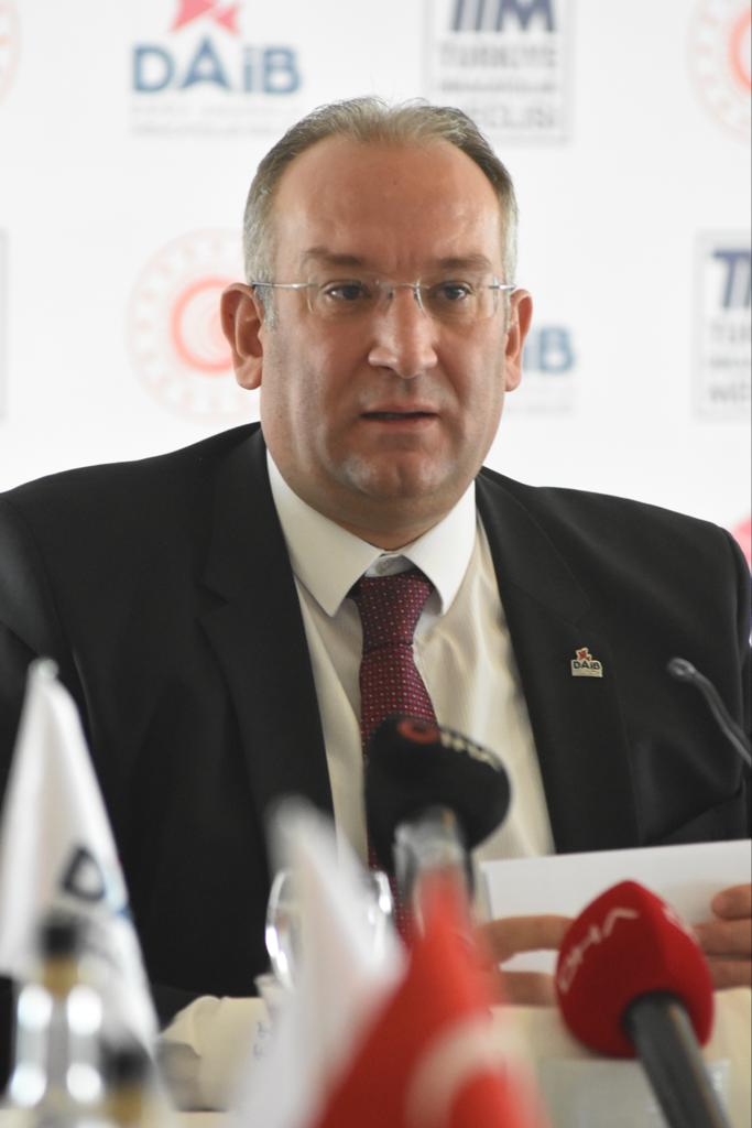 Doğu Anadolu İhracatçılar İhracatçılar Birliği Yönetim Kurulu Başkanımız Sn. Ethem Tanrıver ve DAİB Yönetim Kurulu Üyelerimiz 2020 yılı ihracatını ve 2021 yılına ilişkin beklentileri değerlendirmek üzere basın mensupları ile bir araya geldi.