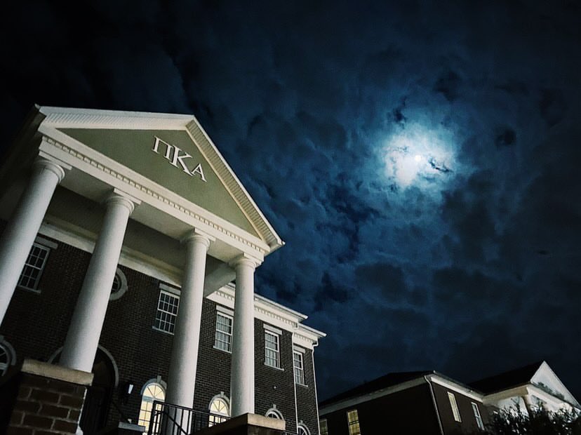 Spring Rush is only 5 days away! The link to sign up for recruitment is in our bio, we look forward to seeing all of you! #RushPike