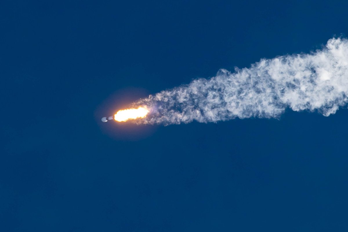 SpaceX tweet picture