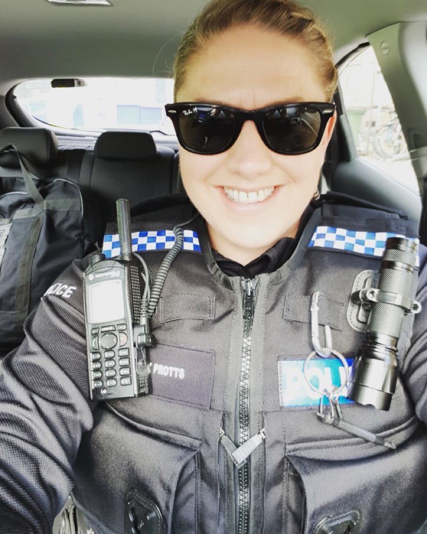 On Monday she passed away peacefully, at only 38 years old.We're devastated. She was a brilliant cop, and a wonderful friend. #Thread