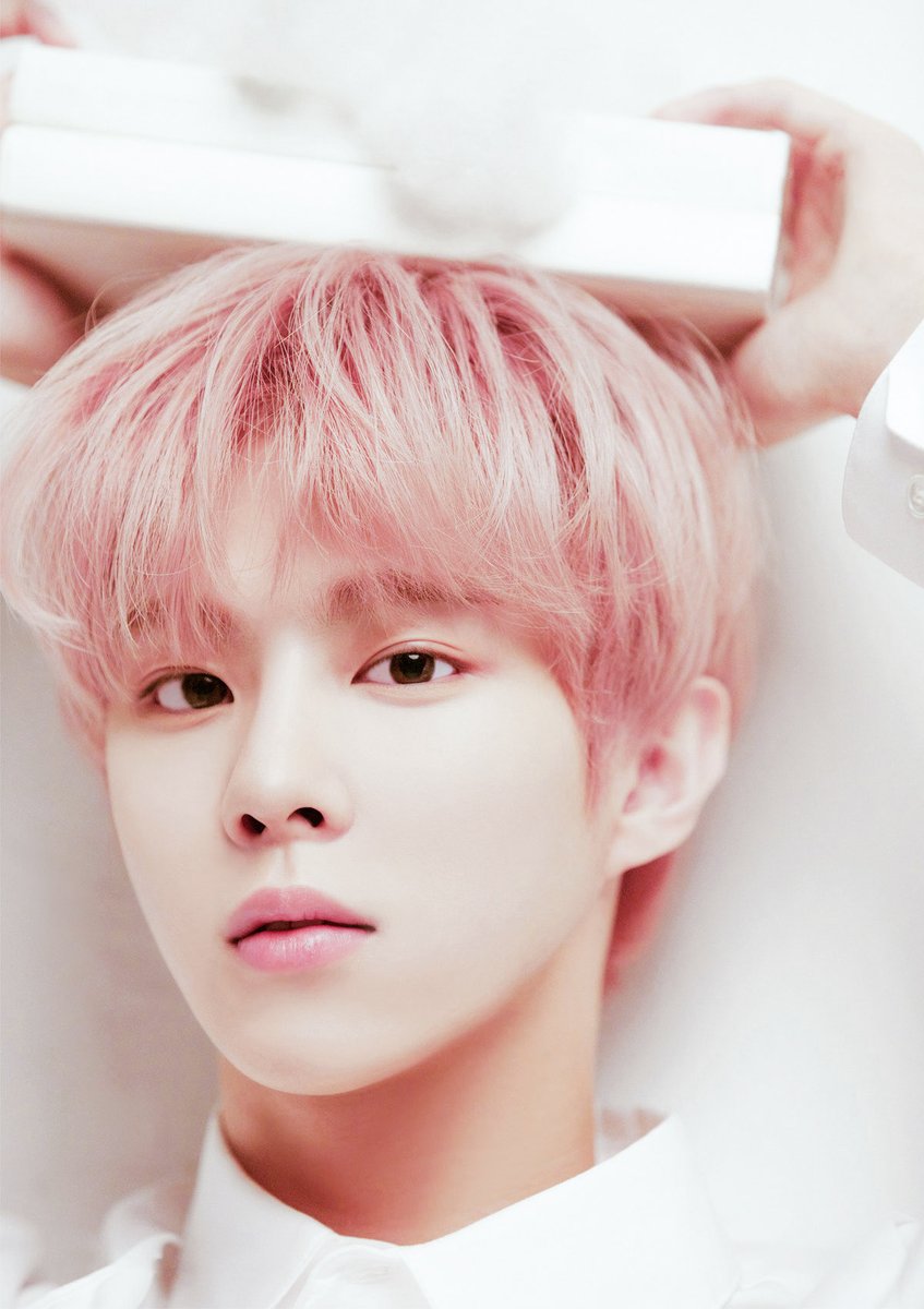 CREAM PHOTO #김우석 로고제거본 &amp; 보정본