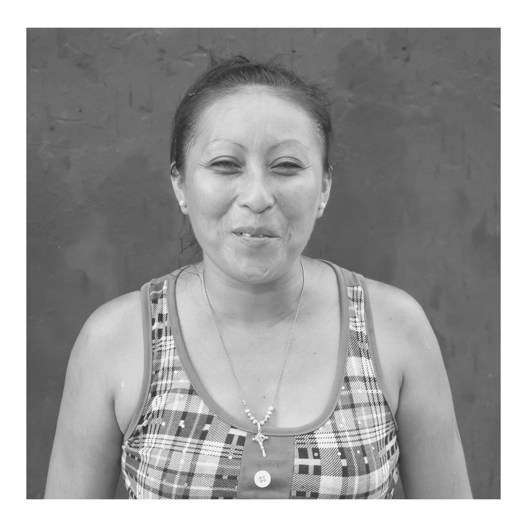 _fhmm's tweet photo. Los habitantes de las comunidades rurales con las que colaboramos son portadores del patrimonio y la herencia cultural maya; ambas fundamentales al hablar de desarollo comunitario en la #PenínsulaDeYucatán.

#Tradición #Mayas #ComunidadesMayas #SerParaGenerar #somosfhmm https://t.co/vvSQLCPt1W