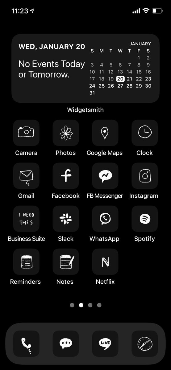 toonsbystellina's tweet image. Spent an hour drawing my own icons and changing them all #black 
#iphoneicons