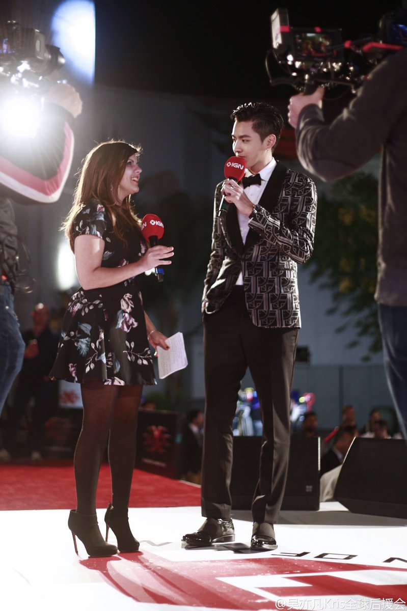 KrisBar_WuYiFan's tweet photo. 210120 Four years ago today 

Super Star Kris Wu 💫  
@KrisWu at <xXx 3: Return of Xander Cage > premiere in LA 

Cr:logo/ Draco先生 #KrisWu https://t.co/mju4uDnaX1