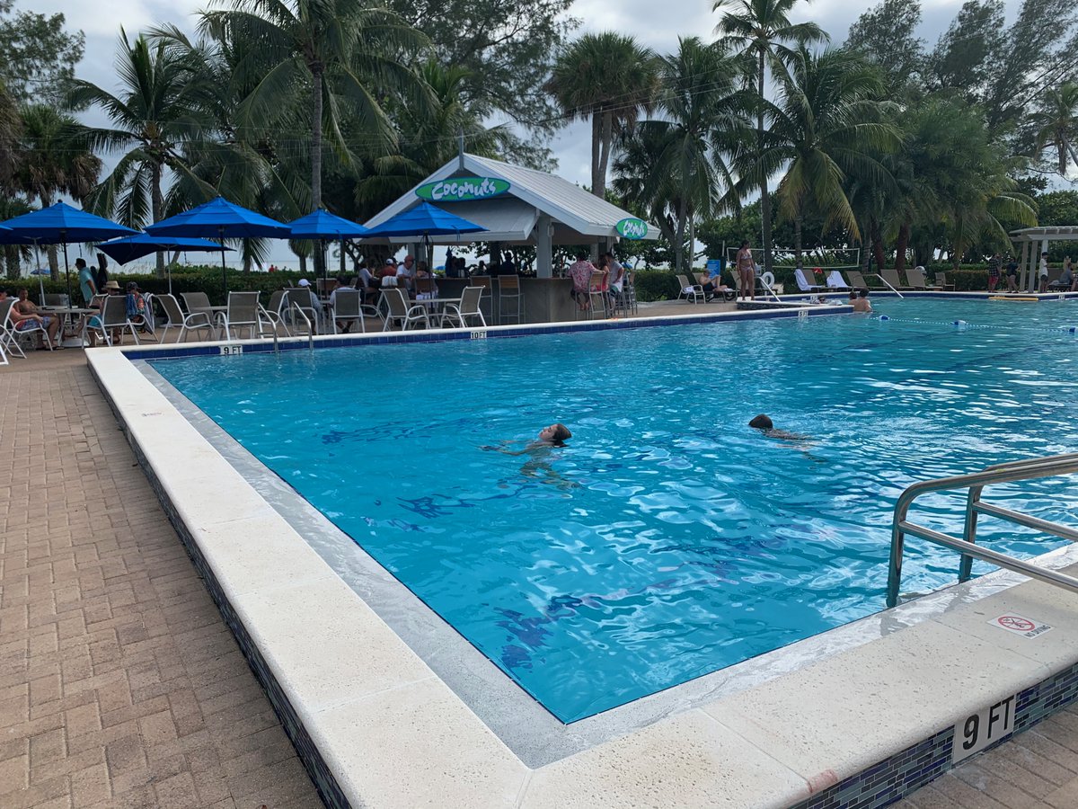 PoolPros_Inc's tweet photo. Back in September we shared that we were upgrading the pool at @CasaYbelResort in Sanibel. After we 1) removed the fiberglass finish from the surface, 2) applied an exposed aggregate finish, and 3) installed LED lights, here is how it looks today! https://t.co/I64iMpwIkQ
