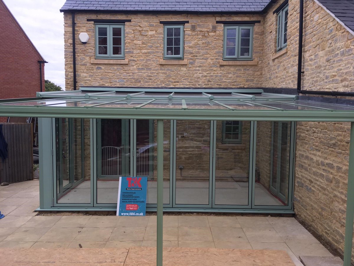 TandKtweets's tweet photo. Towards the end of last year, we were announced as one of the finalists in the @GGPmag Installer Awards under the 'Best Conservatory or Orangery Installation up to £35,000' category 🥳 

Check out the case study that helped us get nominated below 👇 https://t.co/hLcAbCAvQo