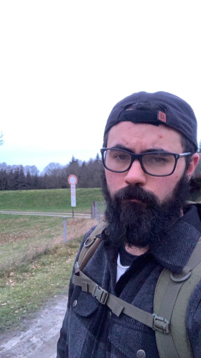 Seit 9 Stunden auf den Beinen und jetzt regnet es auch noch 😕