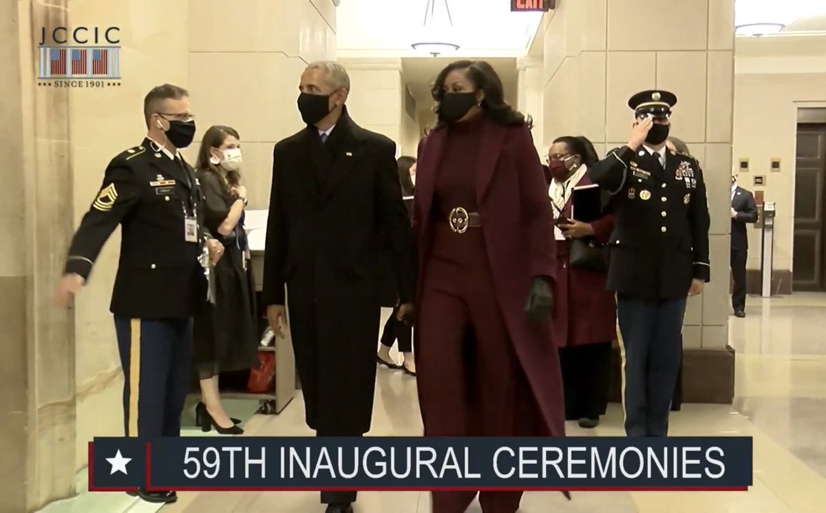 mogirlprobs's tweet image. Mrs. Michelle Obama STAYS serving looks 😍