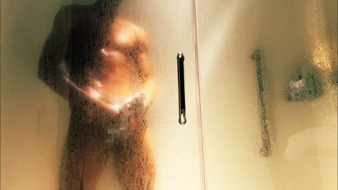 Come join me, video on my only fans. https://t.co/bbPTbpdubt<a href="/tag/photodump"class="tags"><span>#photodump</span></a>