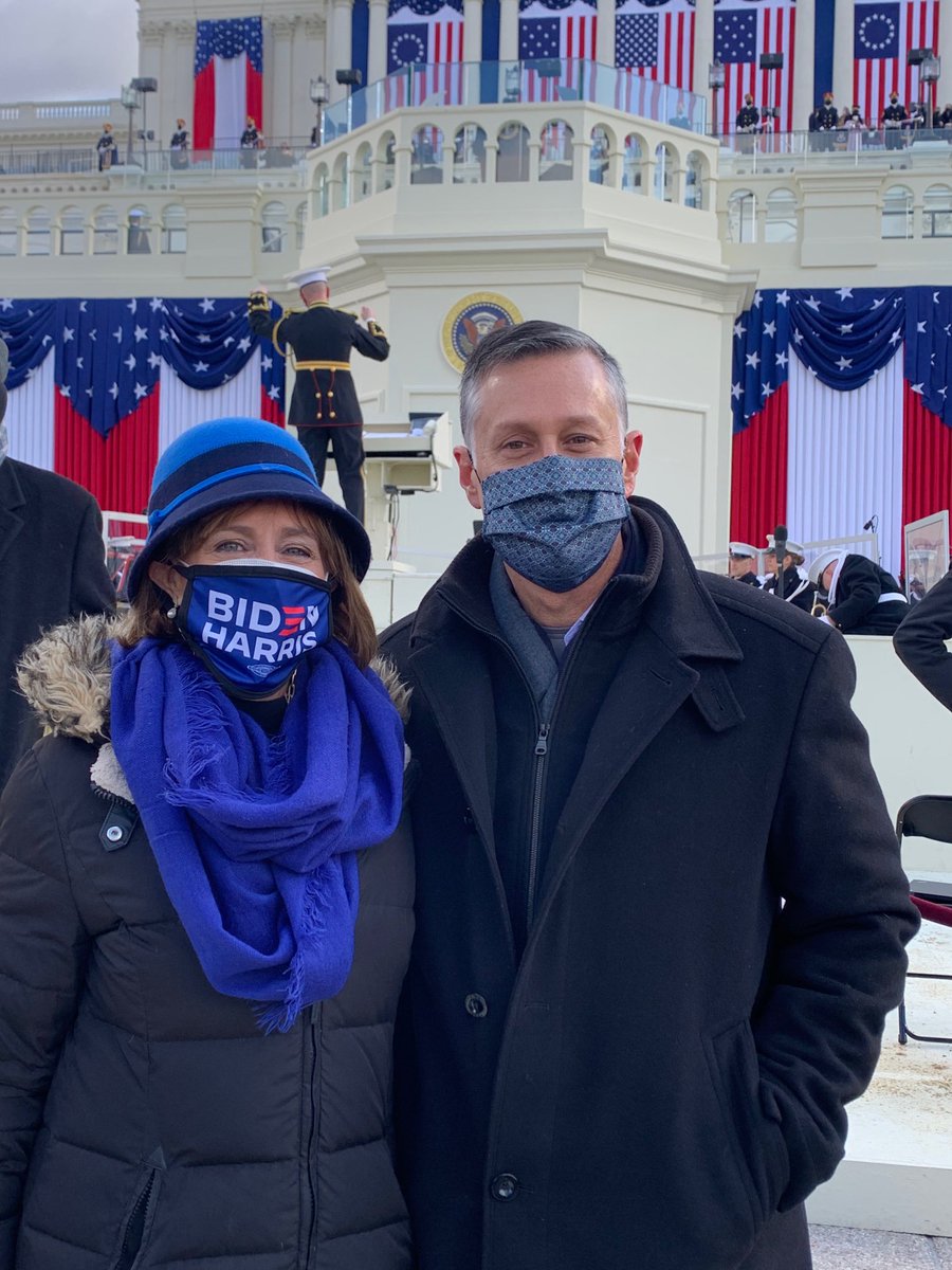 🇺🇸 Thrilled to be representing my #Tampa neighbors at the #BidenInauguration! ❤️💙❤️💙