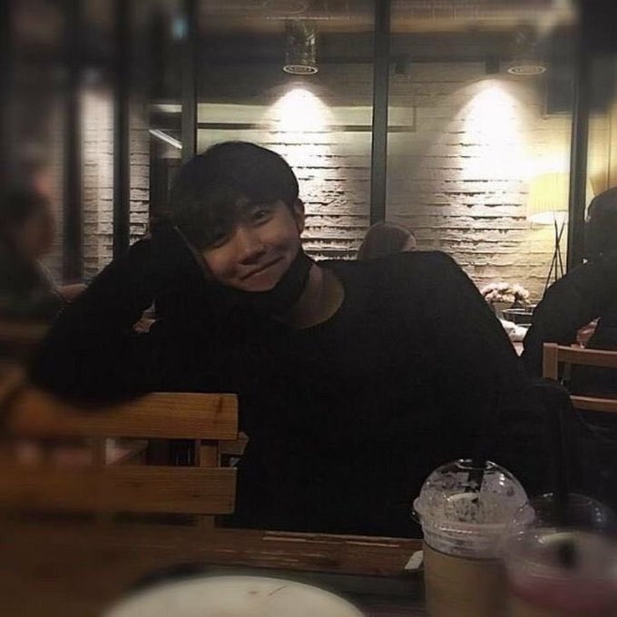 Mr_Dimplex's tweet photo. มาเที่ยวกับว่า���ี่คุณหมอแหล่ะ

w/ @Luiswithton https://t.co/gNFdbr27rf