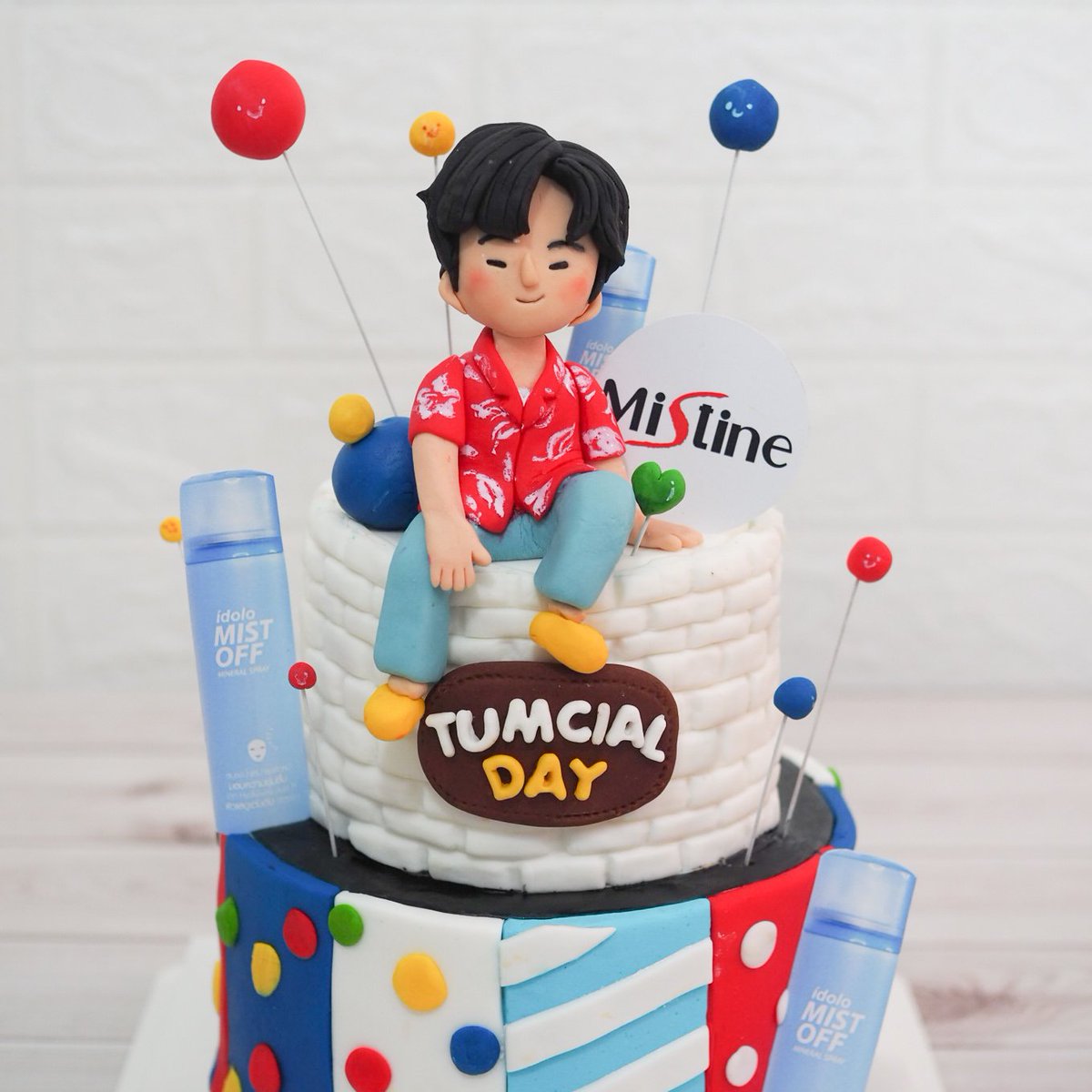 tyneebasket's tweet photo. Happy Tumcial's Day💚
Sending support by Mistine​Thailand

For cake order and design, kindly contact
Ig: tyneebasket​
Line: @tyneebasket

#HappyTumcialDay2021
#TumcialBD2021 #Tumcial30thYoungjaew #Tumcial30thStillCool #OffJumpolBDProject2021 #OffJumpol https://t.co/E5nHhfyfkR