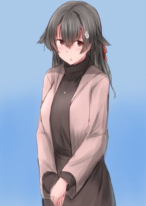 私服な迅鯨さん 