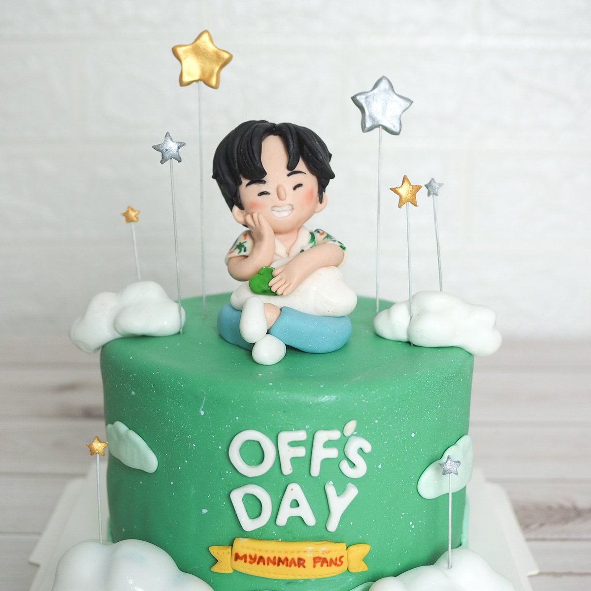 tyneebasket's tweet photo. Happy Tumcial's Day💚
Sending support by Myanmar Fans

For cake order and design, kindly contact
Ig: tyneebasket​
Line: @tyneebasket

#HappyTumcialDay2021
#TumcialBD2021 #Tumcial30thYoungjaew #Tumcial30thStillCool #OffJumpolBDProject2021 #OffJumpol https://t.co/Q0Mj7JyxgB