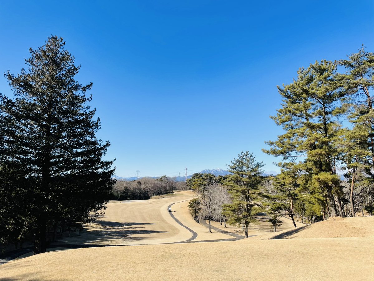 BB_Y's tweet photo. まず本日は
千成ゴルフクラブでの
ラウンドでした⛳️
続いて明日は
宇都宮ガーデンゴルフクラブで
ラウンドです🏌️‍♂️
#ゴルフ 
#千成ゴルフクラブ 
#素晴らしい天気 
#OUT46 
#IN47  
#今日も楽しかった 
#明日も楽しもう https://t.co/Ha6qF8ZEsM