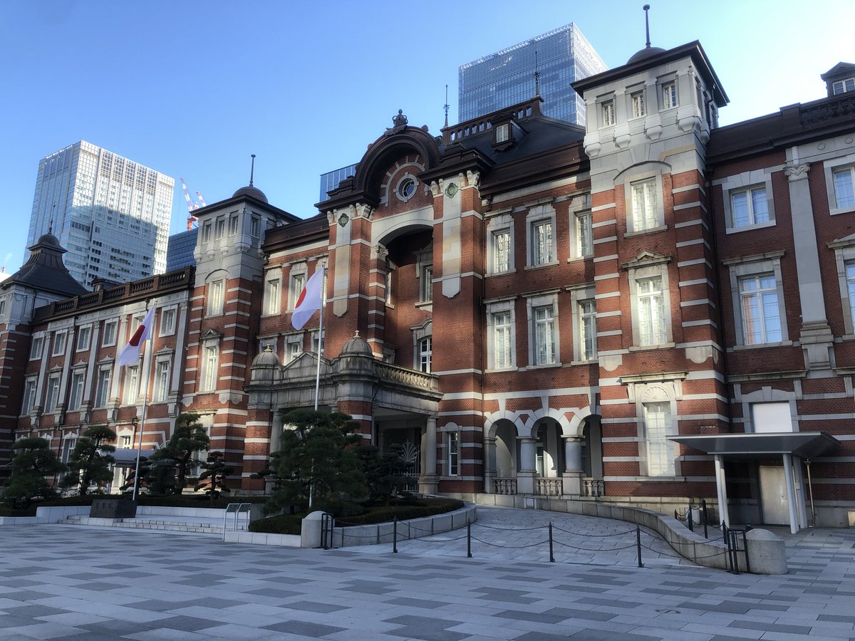 東京駅をかすってきた