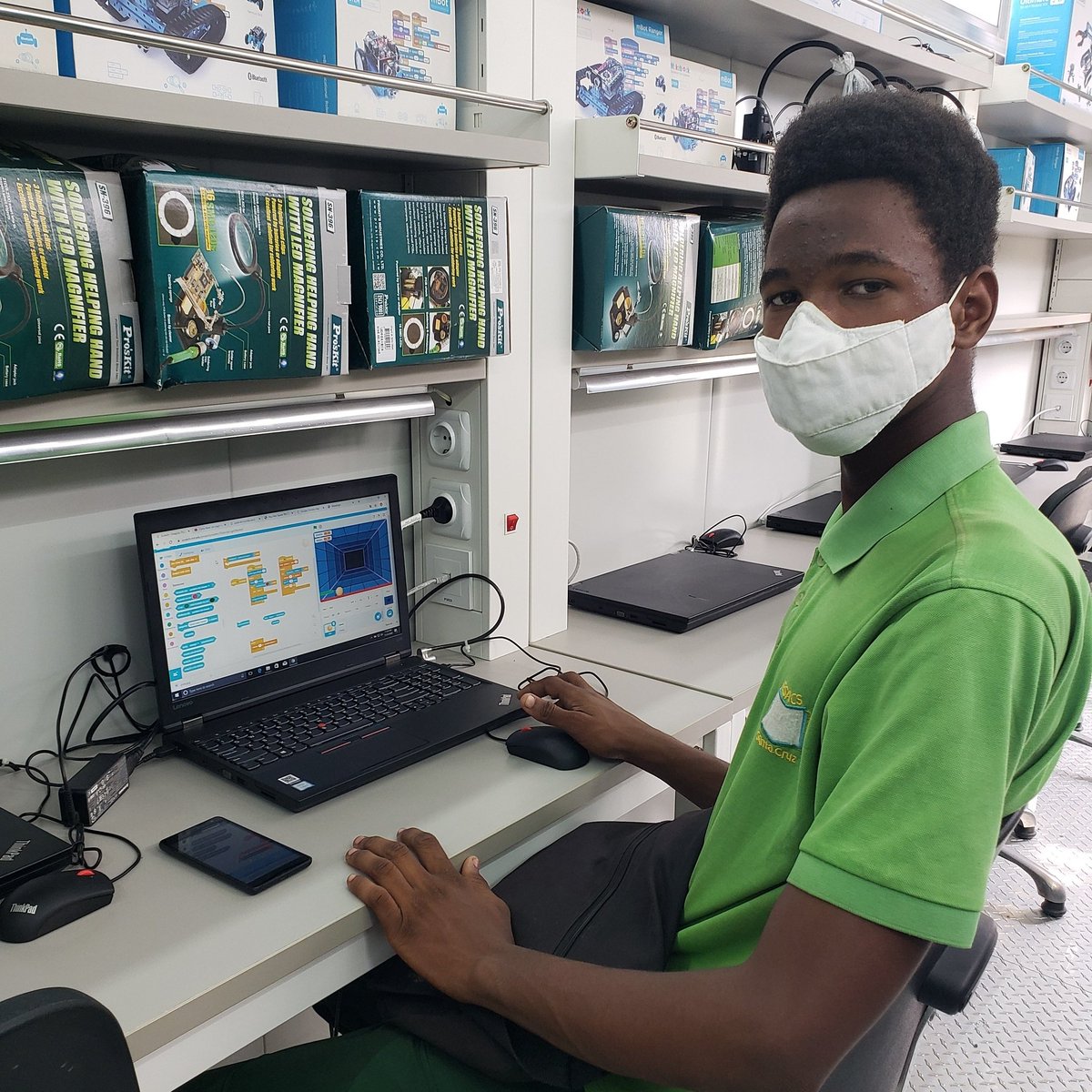 AfricaCodeWeek's tweet photo. When we educate kids, we invest in the leaders of today.

@AfricaCodeWeek @sap4good @SAPAfrica @ClaireGillissen https://t.co/hVOIZTiYBl