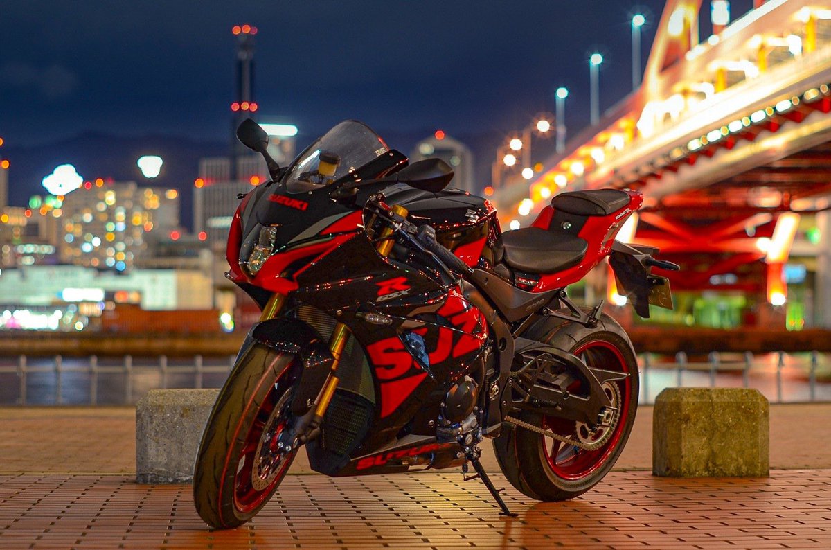 sakurahime_3434's tweet photo. いよっしゃぁぁぁぁ！！
2021年1月18日
GSXR1000R l9 2019
遂に納車されました！！！！
憧れのバイクに乗れて凄く幸せです🥰
大事に大事にカスタムしたりツーリングしたりします！
改めてさくらひめをよろしくお願いします🙇‍♂️🙇‍♂️
#GSXR1000R
#バイク乗りと繋がりたい https://t.co/ZWdBbVYDmZ