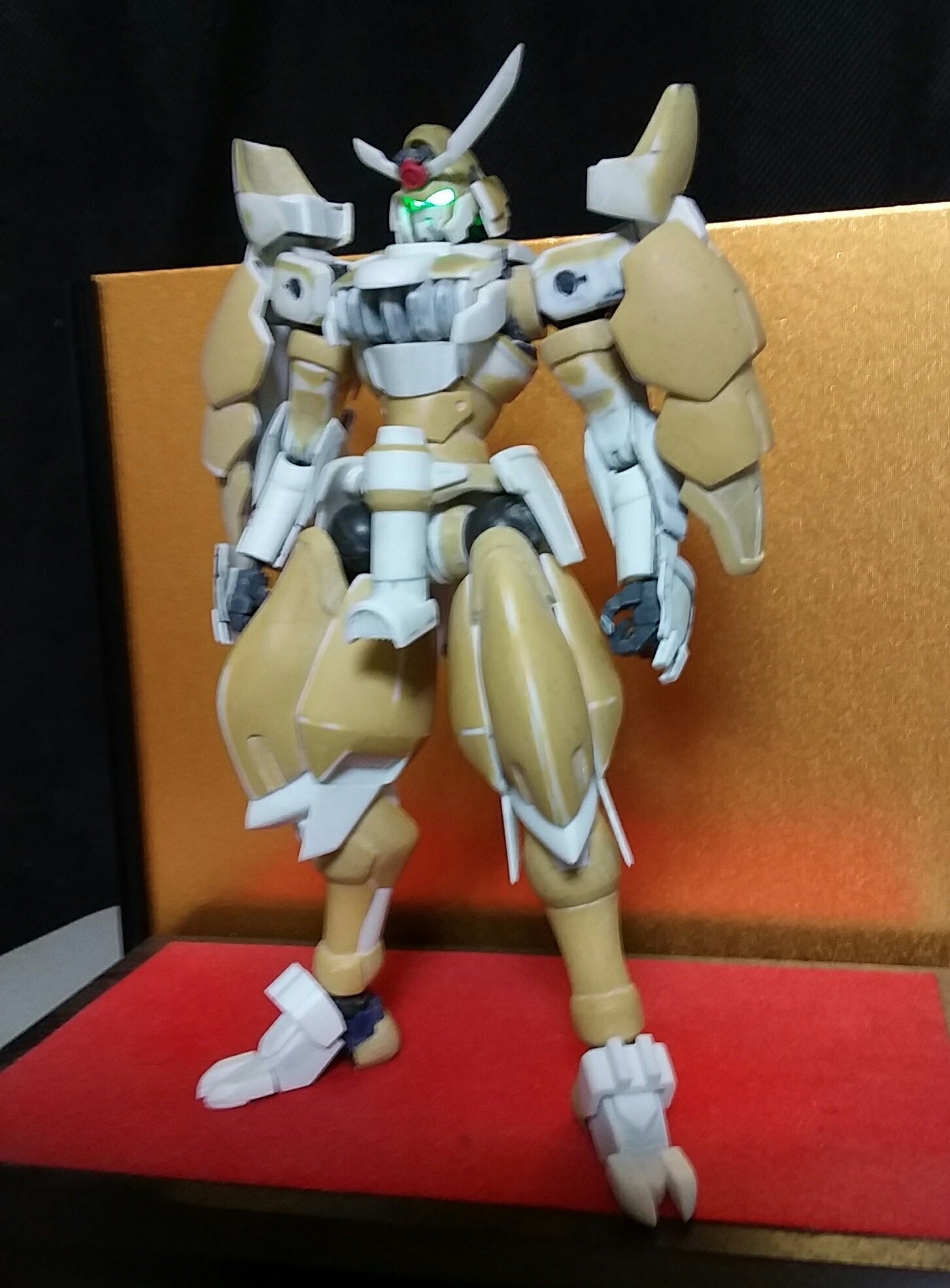 鷹盛洸 タカモー 武者ガンダム系でいつもやるオリジナル要素が髪の毛です ー 電飾のコード隠しもありますがエルガイムmk の頃からコード髪が好きなんです ー ガンダム武頼 T Co Lwewdfrsah Twitter