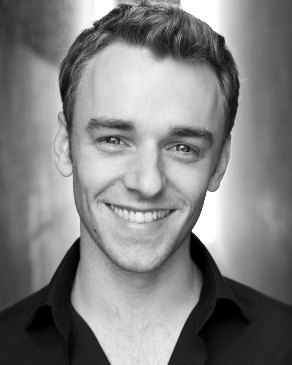 PDSW_org's tweet photo. #PDSW are delighted to welcome #WestEnd artist @davidpmcmullan to deliver a very special #MusicalTheatre (closed)  workshop for our #LearningAssociates School partner @BPCollege next week!  #BCP #YouthDance #swdancing 
https://t.co/WlwM2nWYT3 https://t.co/O8vGqG2pB0